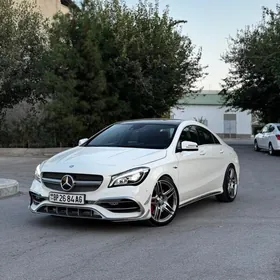 Mercedes-Benz CLA 2013
