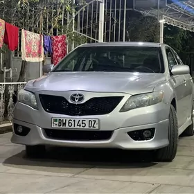 Toyota Camry 2010
