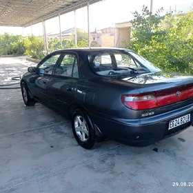 Toyota Carina 1994