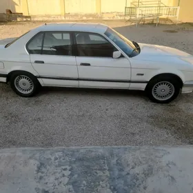 BMW 730 1990