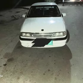 Opel Vectra 1990