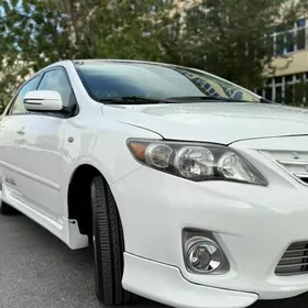 Toyota Corolla 2013