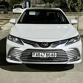 Toyota Camry 2023