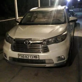 Toyota Highlander 2014