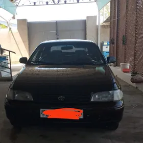 Toyota Carina 1993