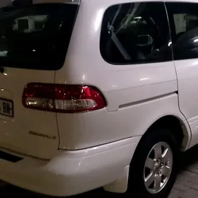 Toyota Sienna 2001