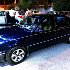 Opel Vectra 1990