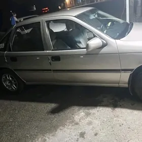 Opel Vectra 1990