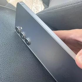 Samsung s25