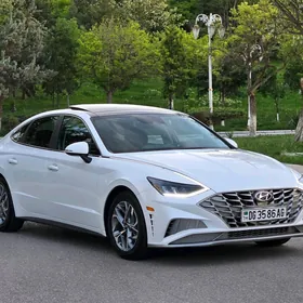 Hyundai Sonata 2021