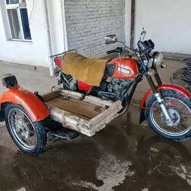 Iž Planeta 5 2000