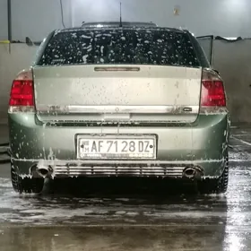 Opel Vectra 2004
