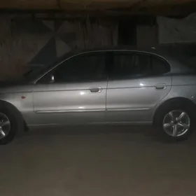 Daewoo Leganza 1999