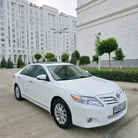 Toyota Camry 2011