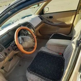 Toyota Avalon 1996