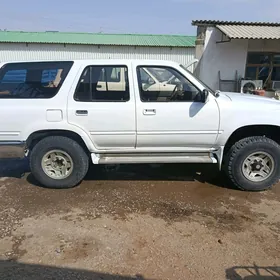 Toyota Hilux 1998