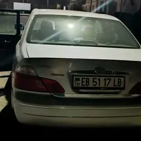 Toyota Avalon 2003