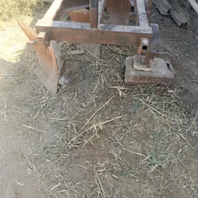 MTZ 80