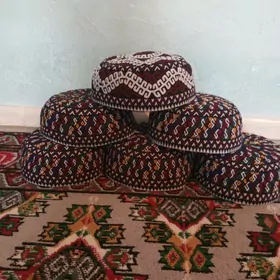 Ýomut tahýa
