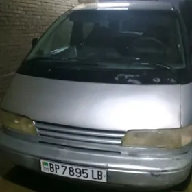 Toyota Previa 1993