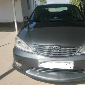 Toyota Camry 2003