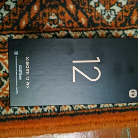 xIaomi 12 Pro