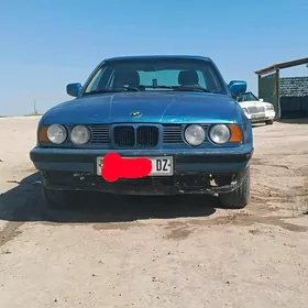 BMW 525 1989