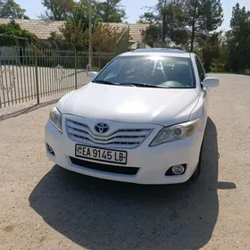 Toyota Camry 2010