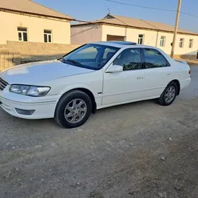 Toyota Camry 1998