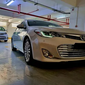 Toyota Avalon 2013