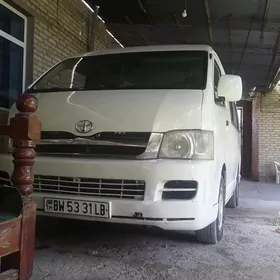 Toyota Hiace 2009