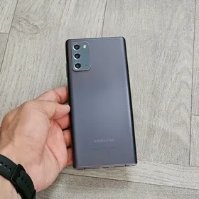 Samsung Not 20. 8/256. wetnam