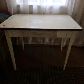Стол