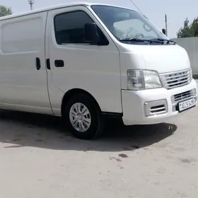 Toyota Hiace 2005