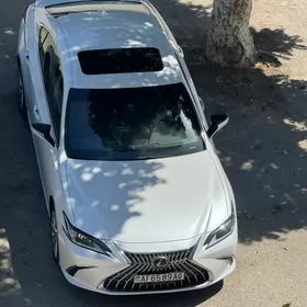 Lexus ES 350 2023