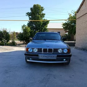 BMW 525 1988