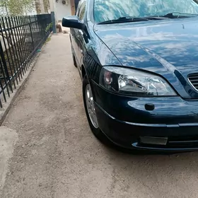 Opel Astra 2002