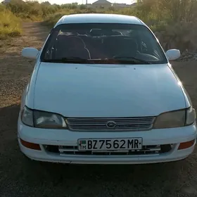 Toyota Corona 1992