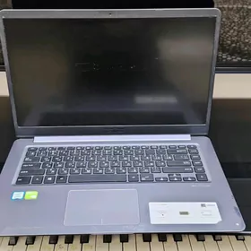 Ноутбук I5 8250