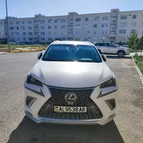 Lexus NX 300 2020