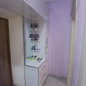 третий 2 ком 1 этаж