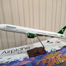 Самолет Boeing 777