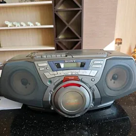 SONY магнитофон