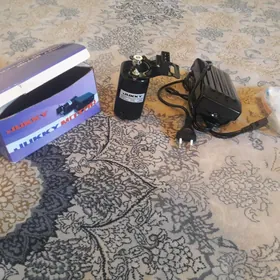 Tikin masynyn pedal, motory