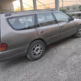 Toyota Camry 1992