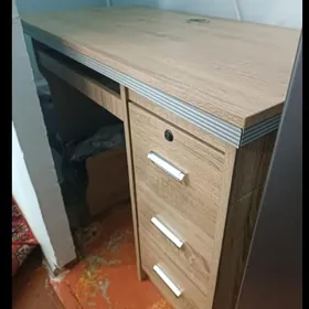 kompyuter stol