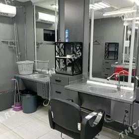 SALONDA TAMIZCI ISHGAR GEREK