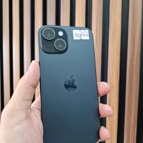 iPhone 15