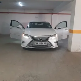 Lexus ES 350 2017