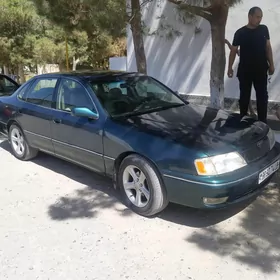 Toyota Avalon 1999